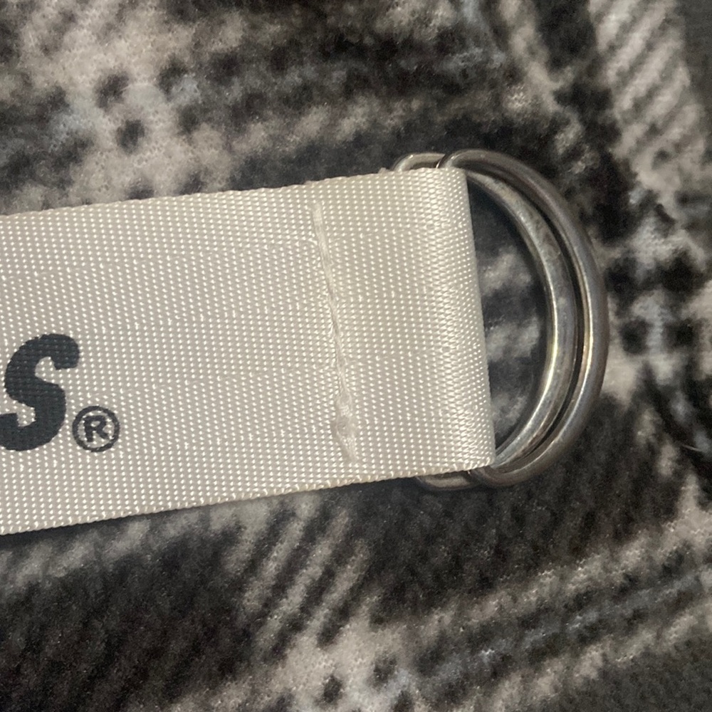Dickies belt, size small, black and white.